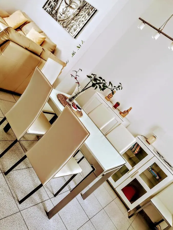 Casapatrizia Appartamento Compartido Санта-Крус-де-Тенерифе Гостевой дом