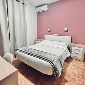 hostal-rocamar.es-andalucia.com/